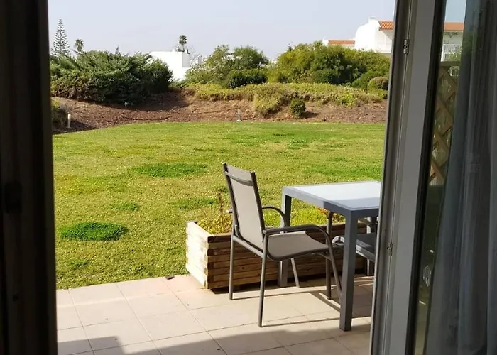 Garden Em Gardens Apartment *